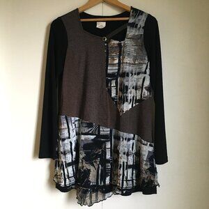 Lasania Bilayer Abstract Patchwork Top Contemporary Made in Canada Size 6